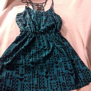 Short dress aztec print